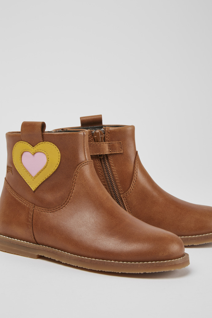 Close-up view of Twins Brown leather ankle boots