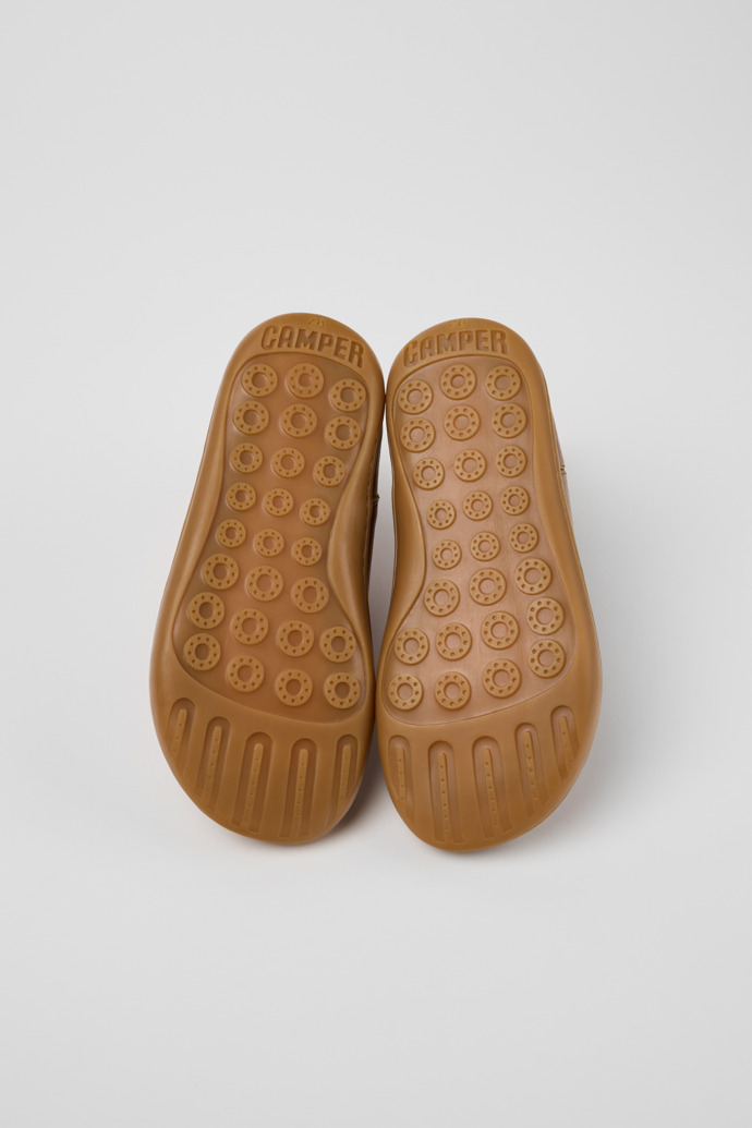 Twins Botines de piel marrón para niños.