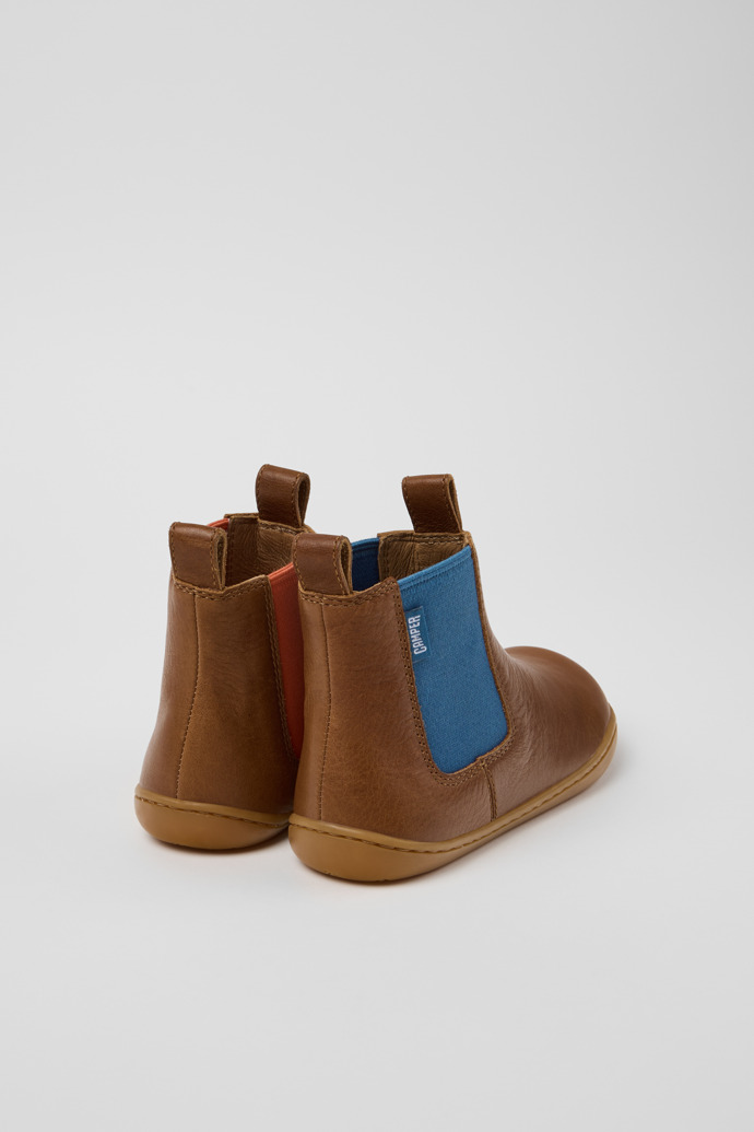 Twins Botines de piel marrón para niños.
