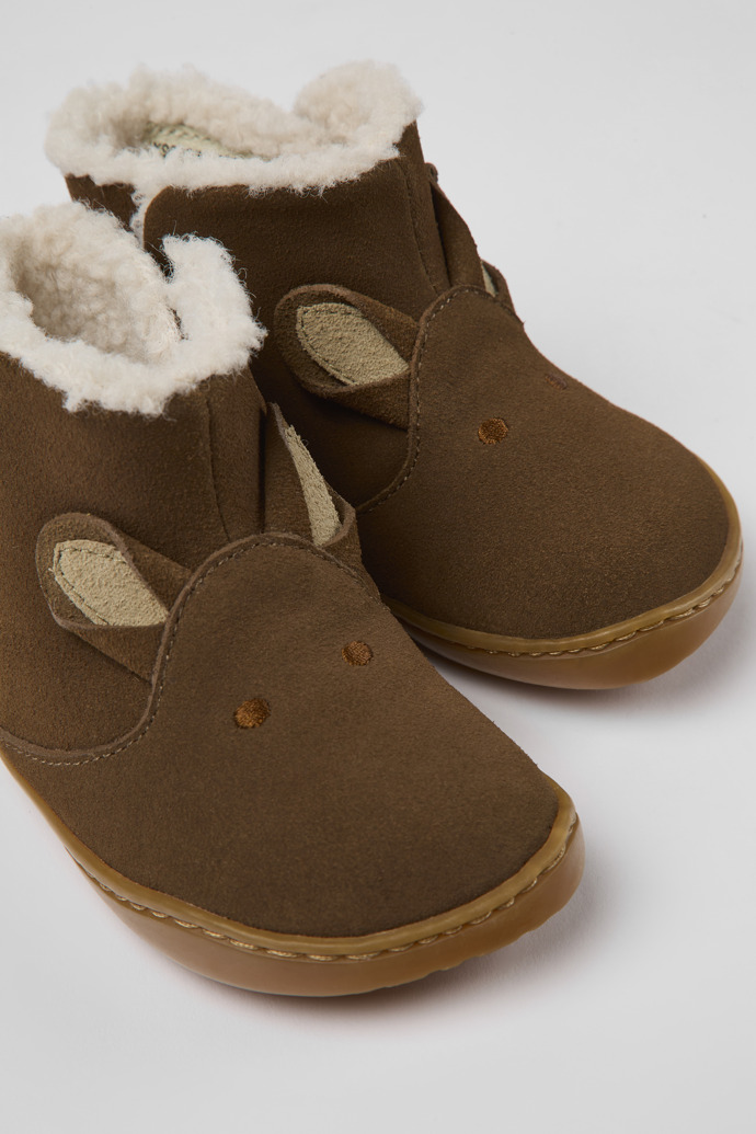 Close-up view of Twins Brown nubuck boots for kids
