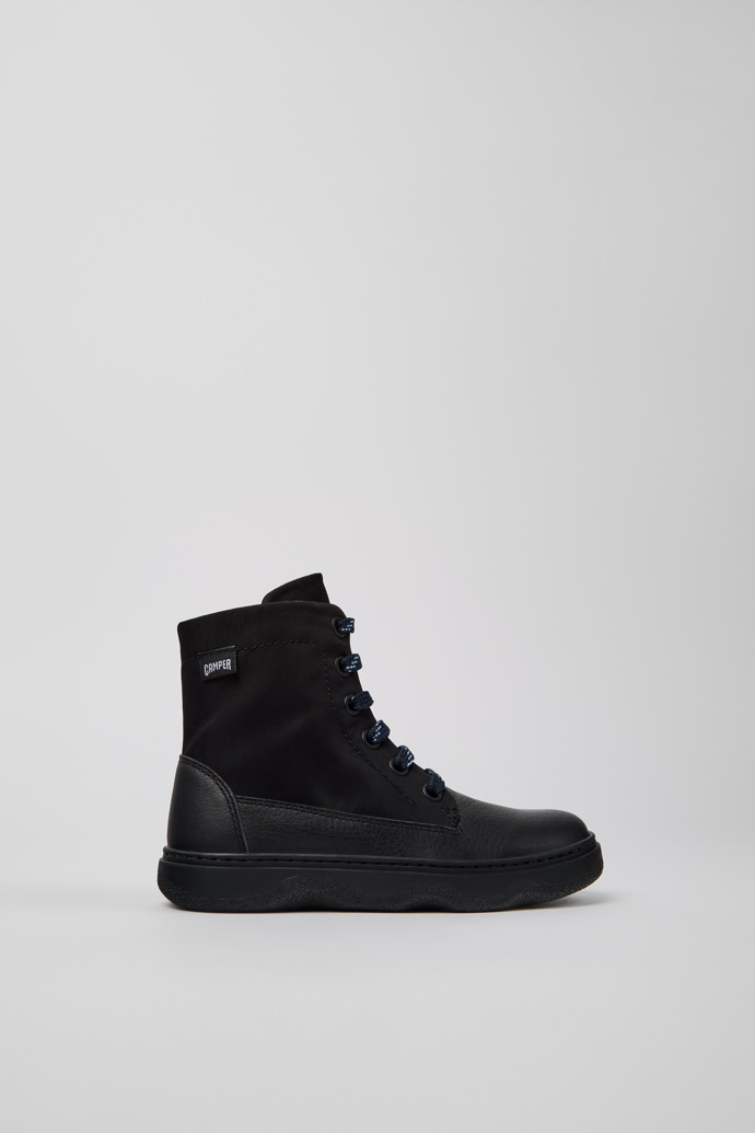 Kiddo Botines negros de tejido y piel para niños.