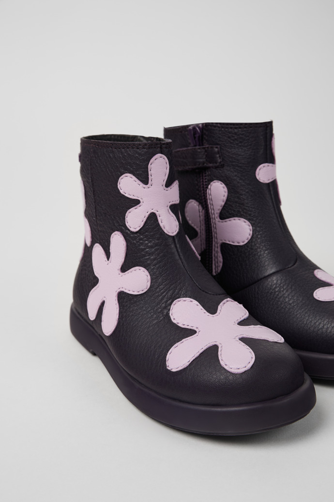 Close-up view of Twins Purple leather boots for kids