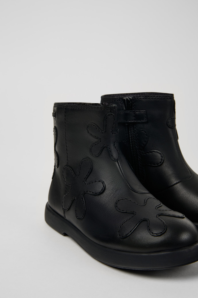 Close-up view of Twins Black leather boots for kids