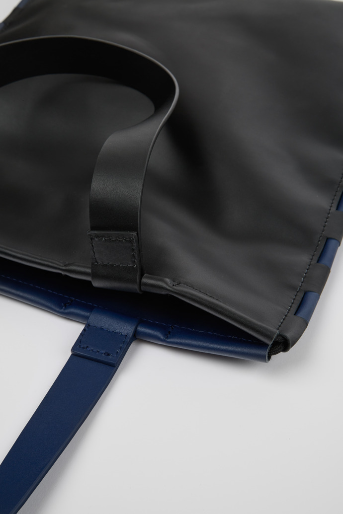Tie Bags Μπλε και μαύρη επίπεδη τσάντα tote
