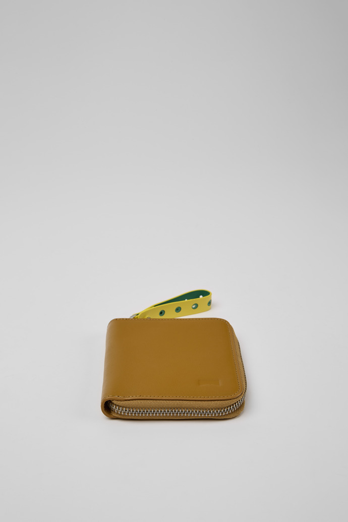 Back view of Mosa Brown and yellow leather wallet