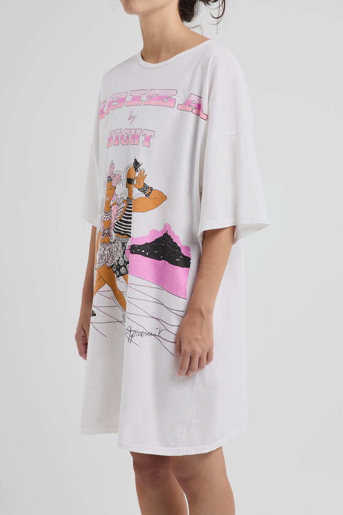 Camiseta retro "Ibiza by Night" Camiseta blanca larga extragrande de algodón