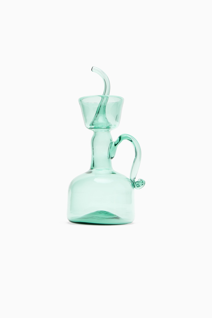 Side view of Óleo Gordiola Oiler Clear glass oil cruet