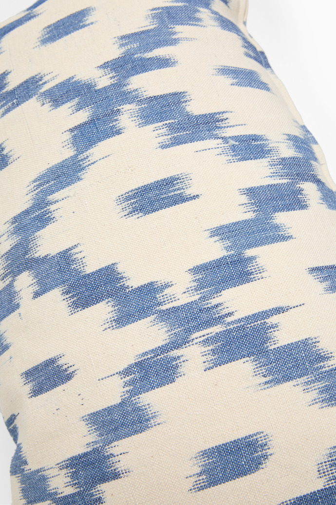 Close-up view of Llengos Mallorquines Pillowcases Set of 2 blue handwoven pillowcases