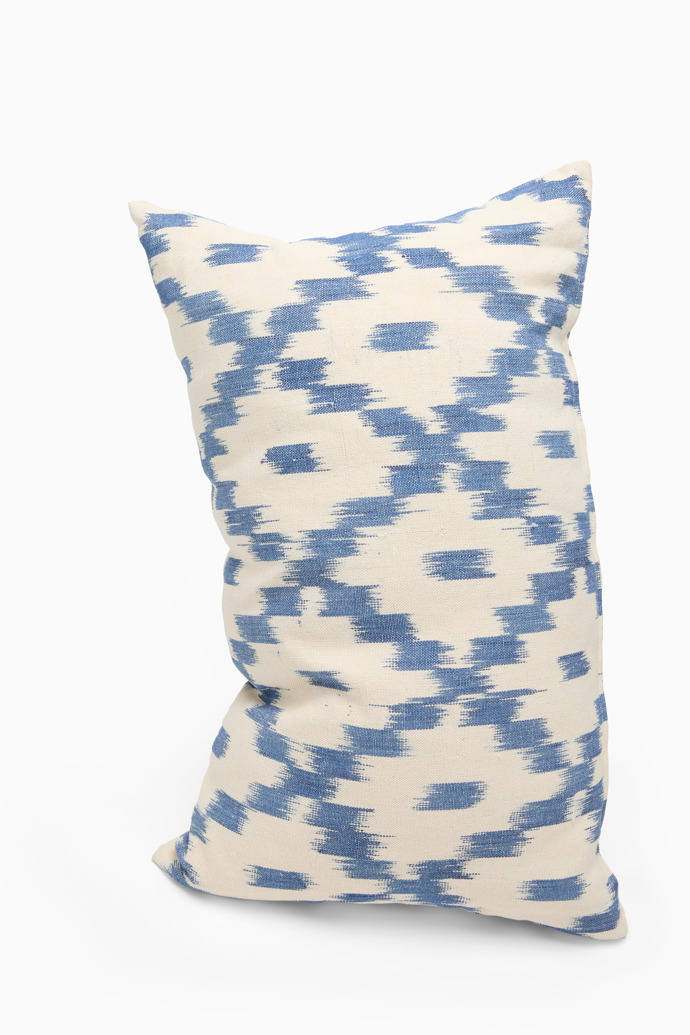 Back view of Llengos Mallorquines Pillowcases Set of 2 blue handwoven pillowcases