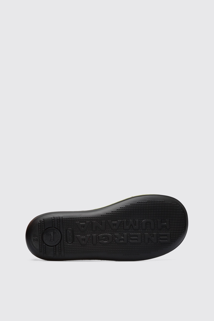 The sole of Beetle Dark gray lightweight shoe for men