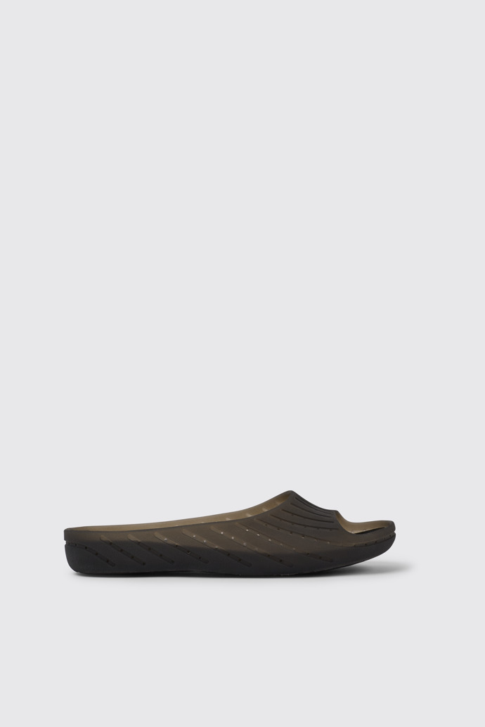 Side view of Wabi Black monomaterial sandals for women