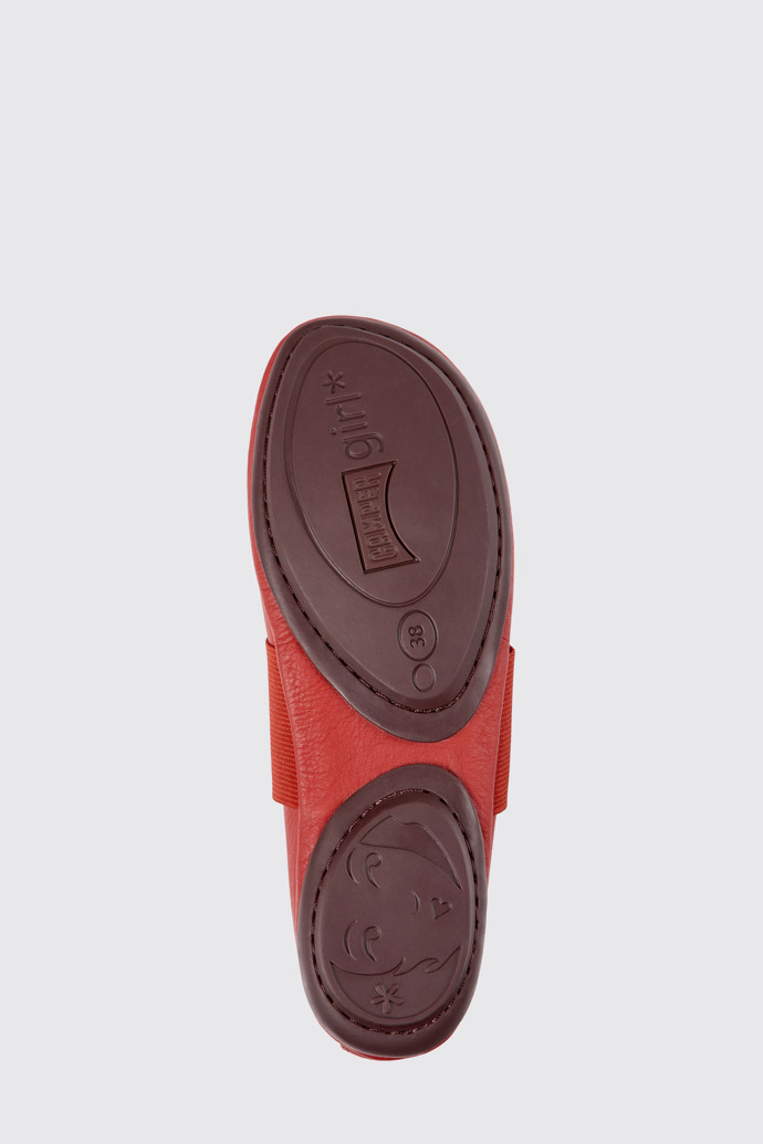 The sole of Right Red leather shoes for women