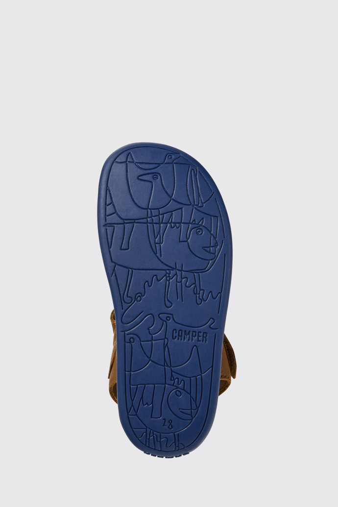 The sole of Bicho Brown leather sandals for kids