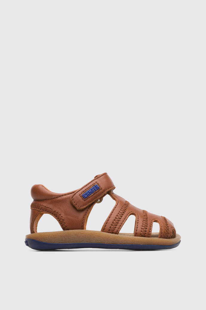 Side view of Bicho Closed brown T-strap sandal for kids