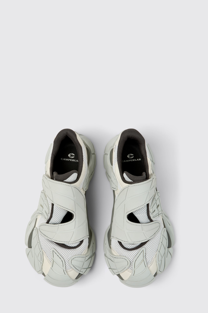 Overhead view of TORMENTA GRAY