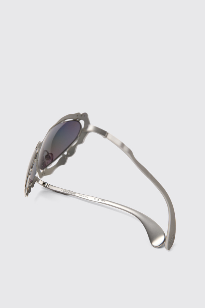 NOPEA  Sunglasses Lunettes de soleil NOPEA argentées brossées en métal