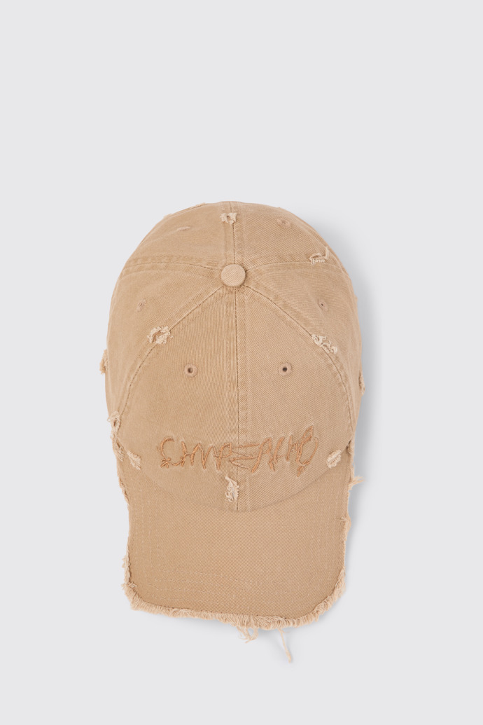 Overhead view of CAMPERLAB CAP Faded beige distorted washed cap