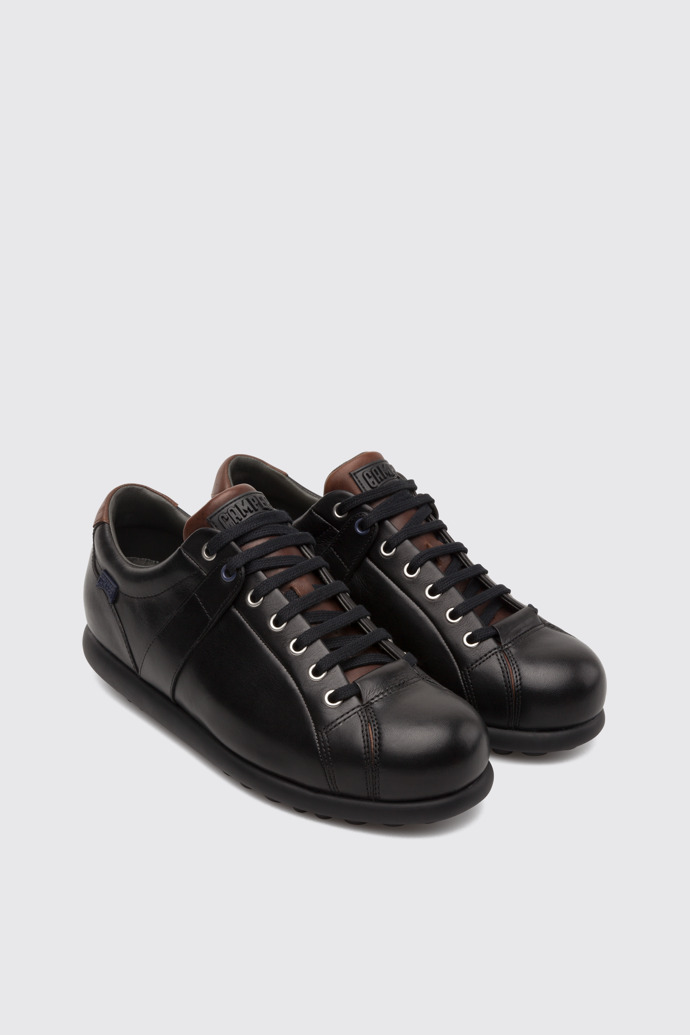 Front view of Pelotas Black Casual Shoes for Men