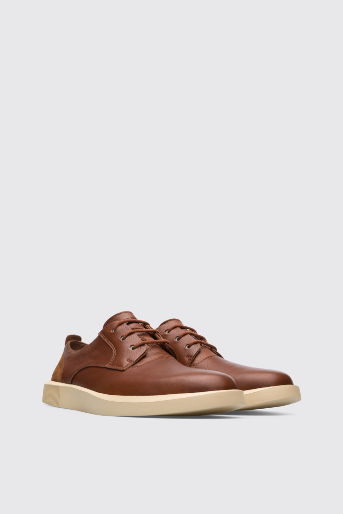 Front view of Bill Men’s brown shoes with laces