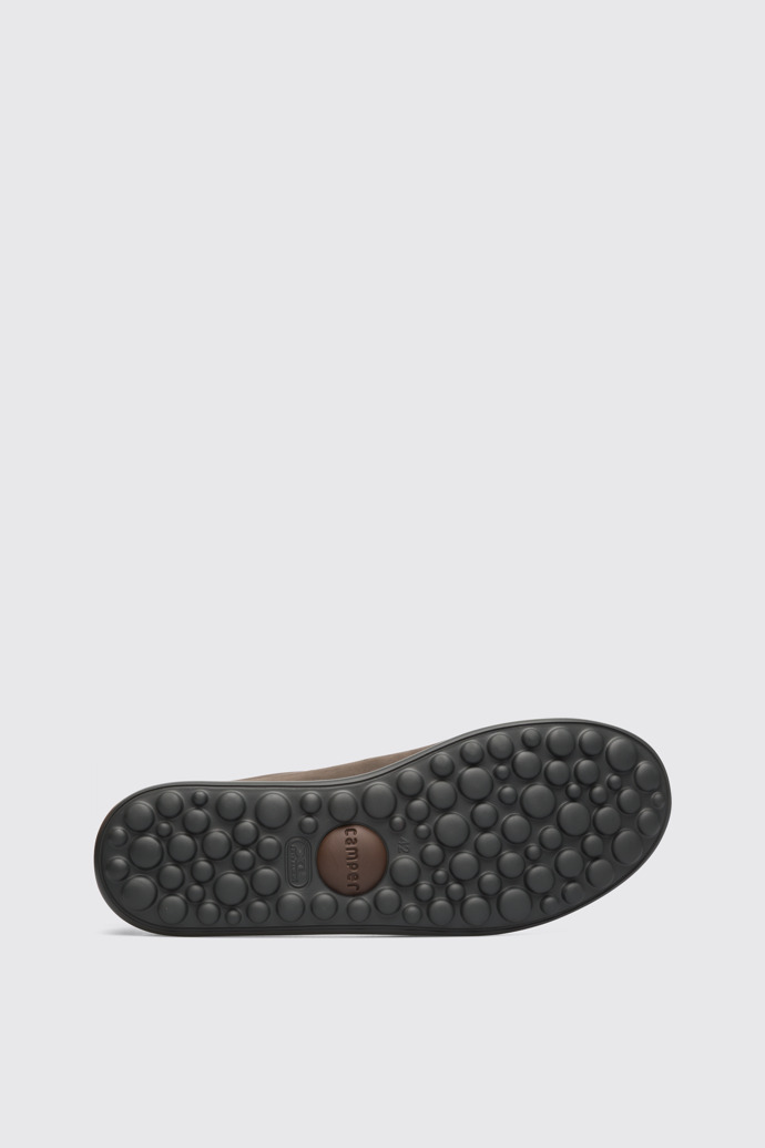 The sole of Pelotas XLite Brown Gray Sneakers for Men