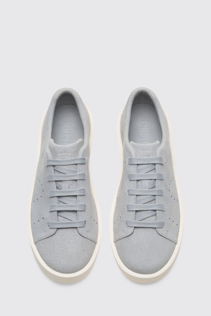 Courb Sneaker de color gris clar per a home