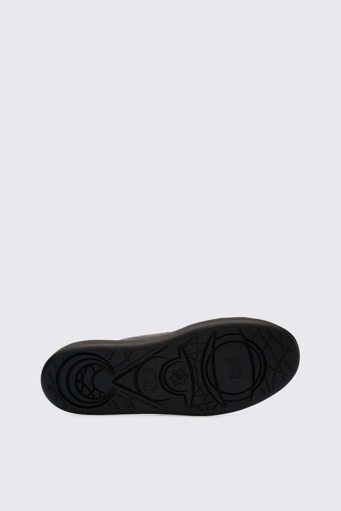 The sole of Courb Black men’s sneaker
