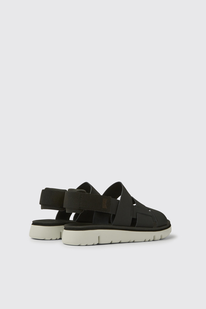 Back view of Oruga Men’s black sandal