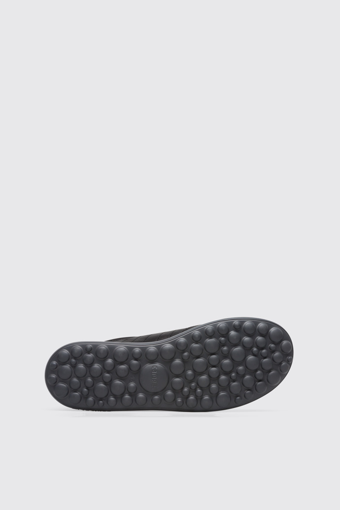The sole of Pelotas XLite Sporty black sneaker for men