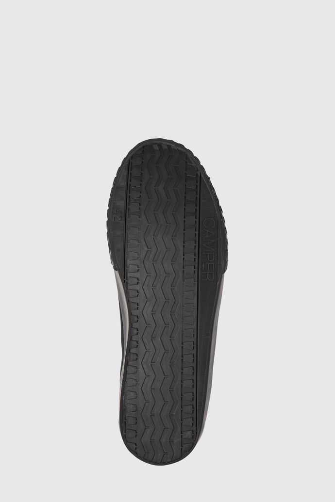 The sole of Camaleon Black recycled cotton sneakers for men