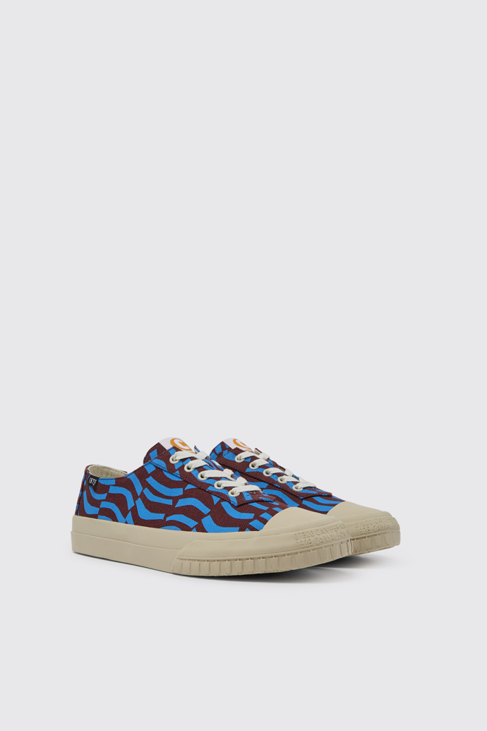 Front view of Camaleon Blue and burgundy recycled cotton sneakers for men