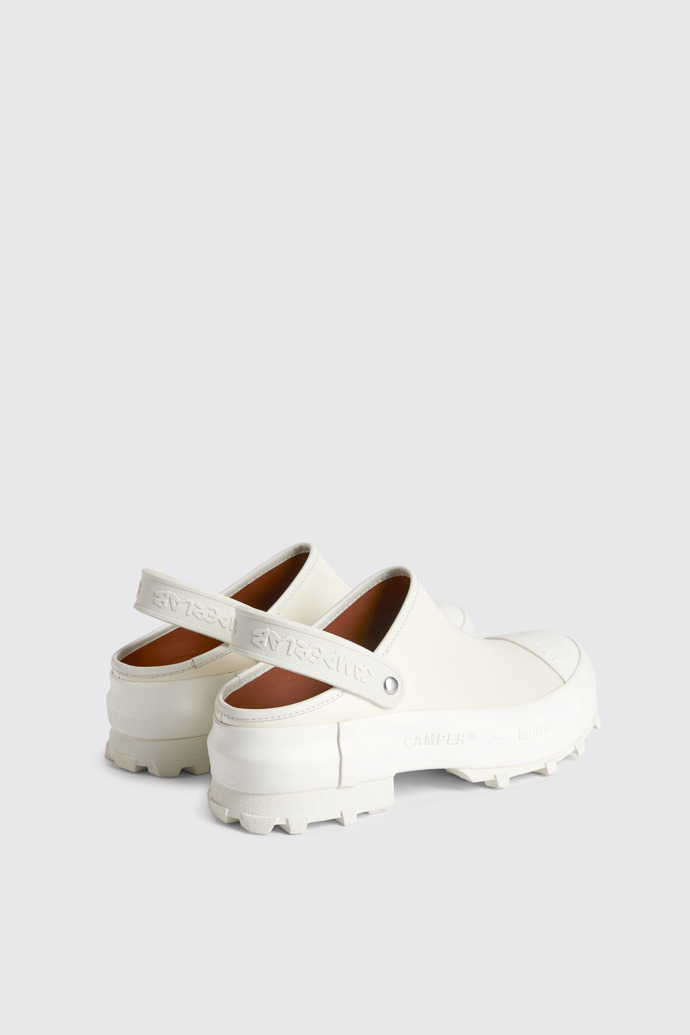 Back view of Traktori - ReWalk Good | Very Good |  <b>Like New</b>