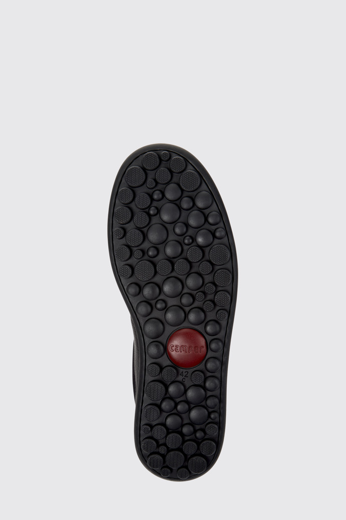 The sole of Pelotas Black Leather Shoes for Men.
