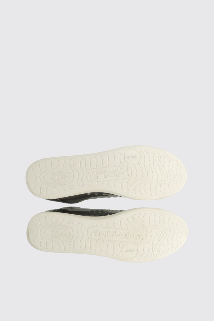 The sole of Twins - ReWalk Good | <b>Very Good</b> | Like New