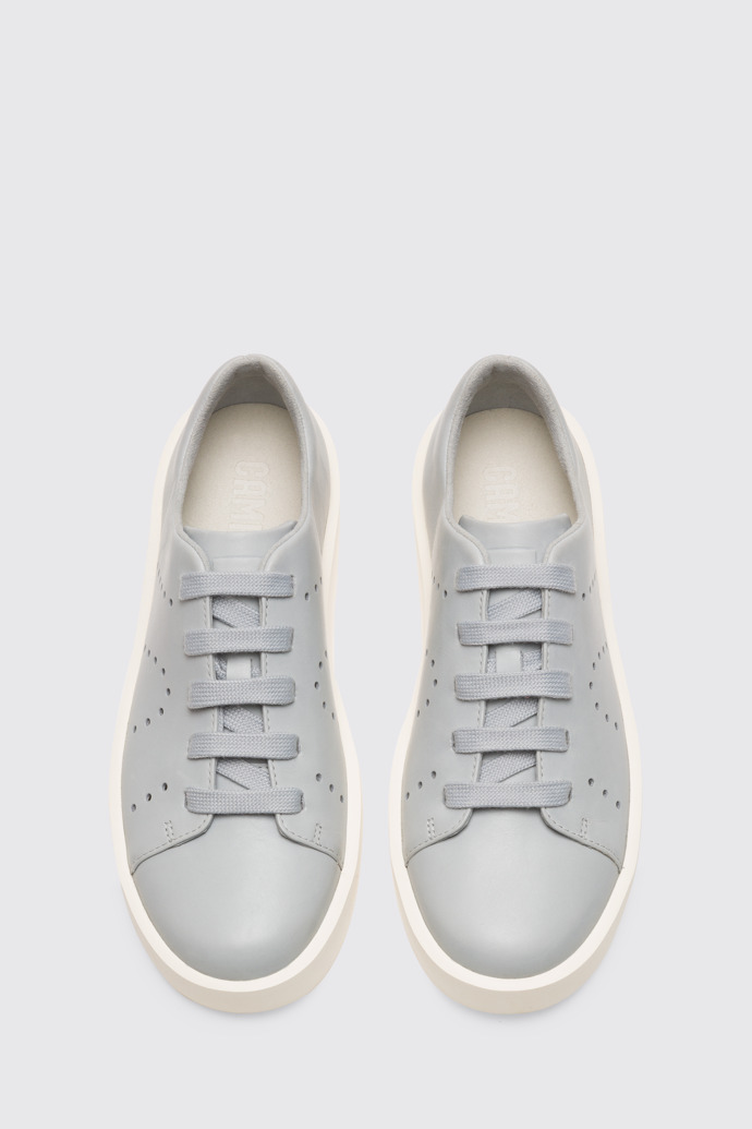 Overhead view of Courb Gray women’s sneaker