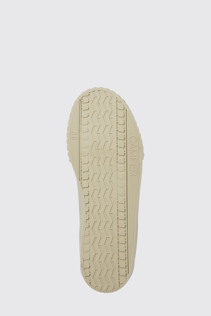 The sole of Camaleon Beige recycled hemp and cotton sneakers for women