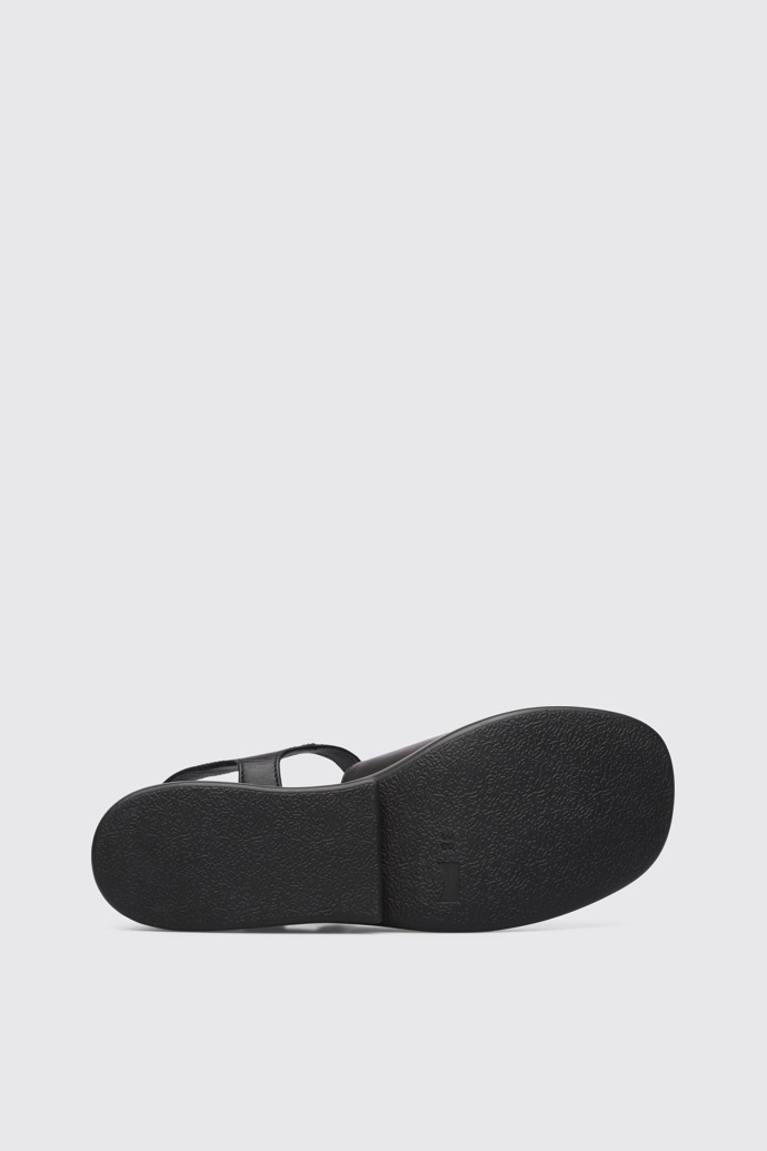 The sole of Kaah Black sandal for women