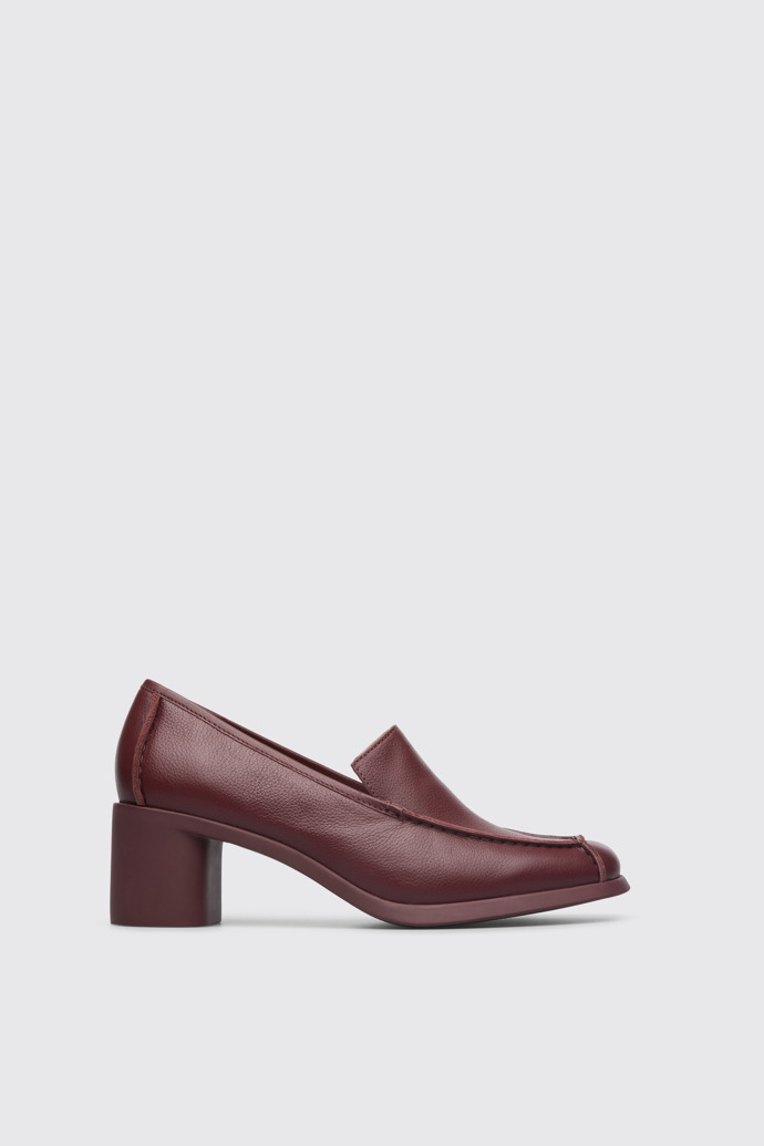 Side view of Meda Burgundy moccasin with heel for women