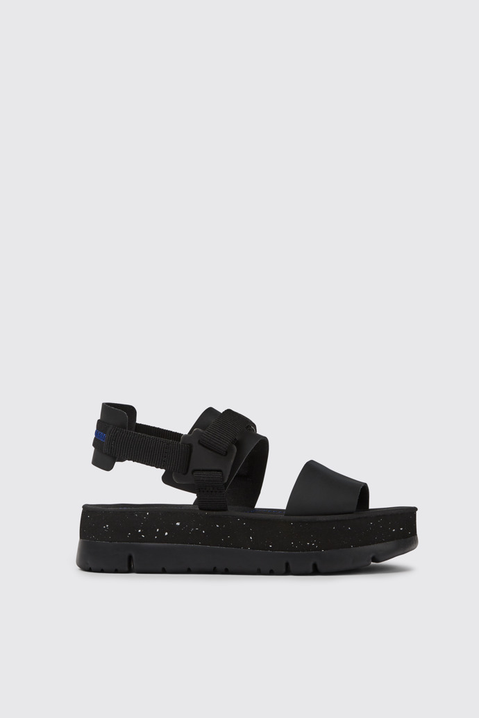 Side view of Oruga Up Black leather sandals for women