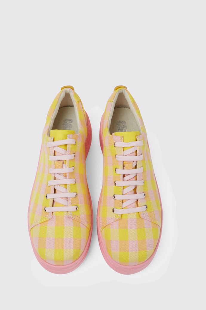 Runner Up Sneaker da donna in cotone riciclato gialla e rosa