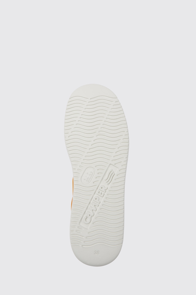 The sole of Runner K21 Orange and red sneakers for women