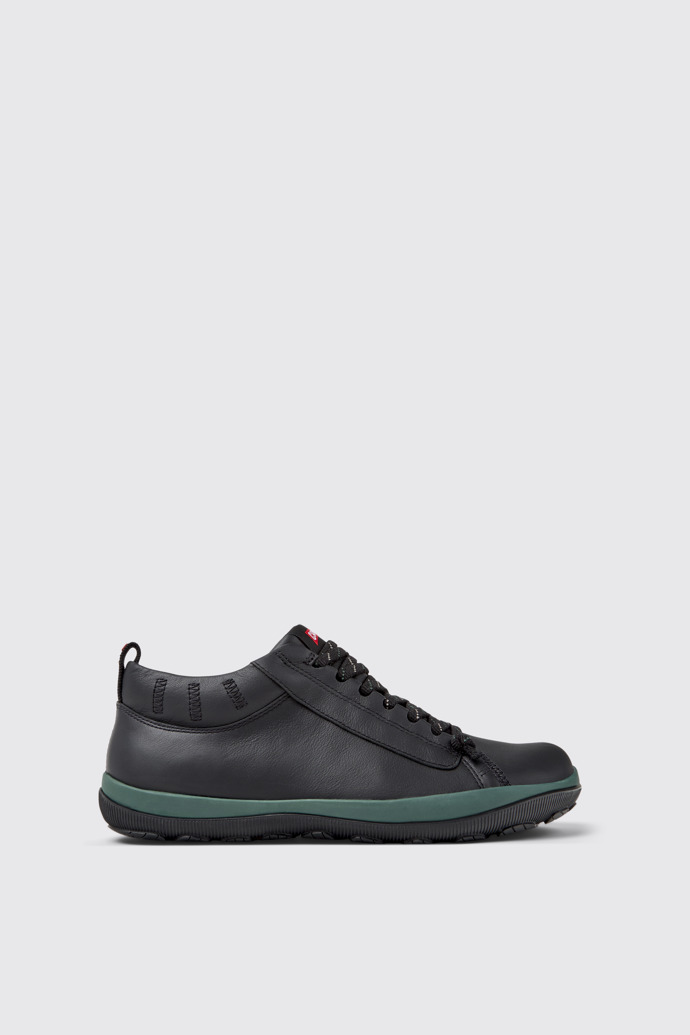 Side view of Peu Pista GM - GORE-TEX Black Leather Ankle Boots for Men.