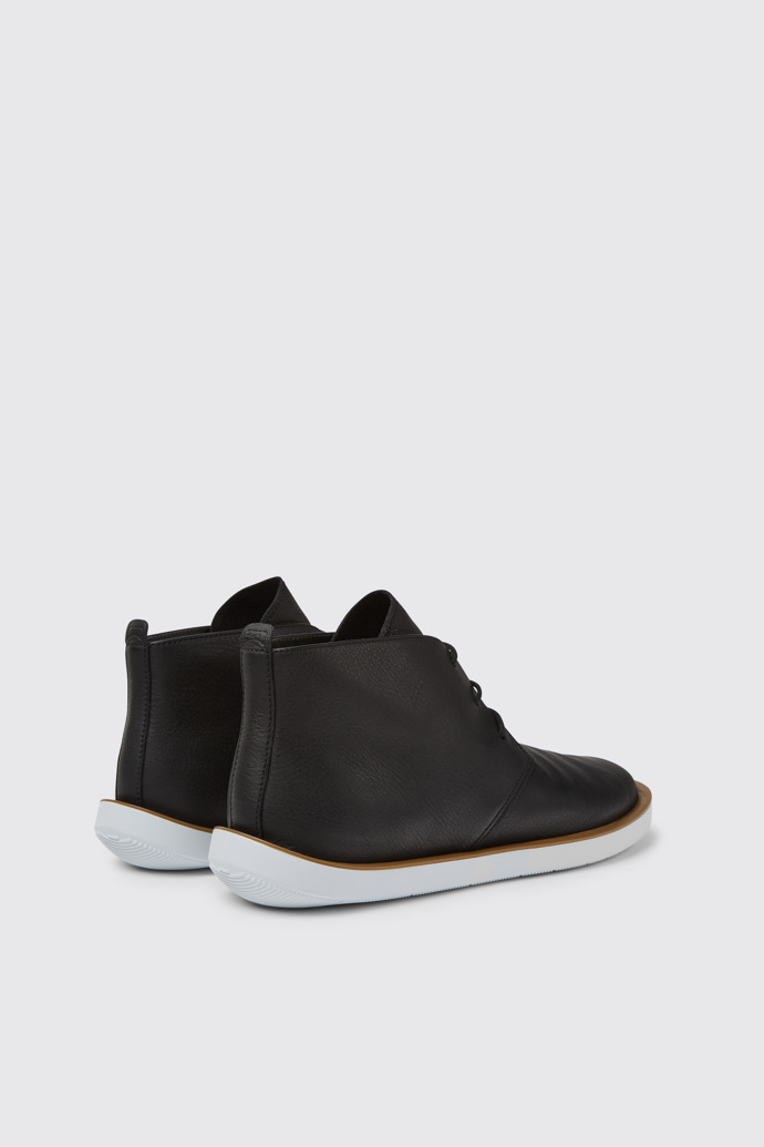 Back view of Wagon Black leather men's shoes
