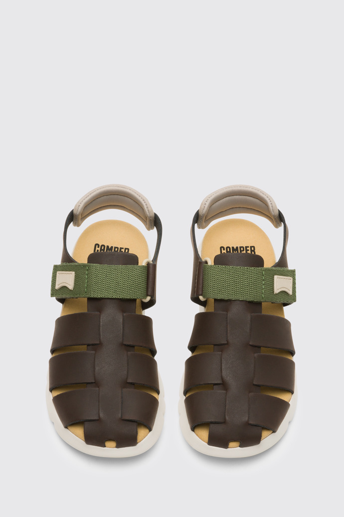 Overhead view of Oruga Brown sandal for kids