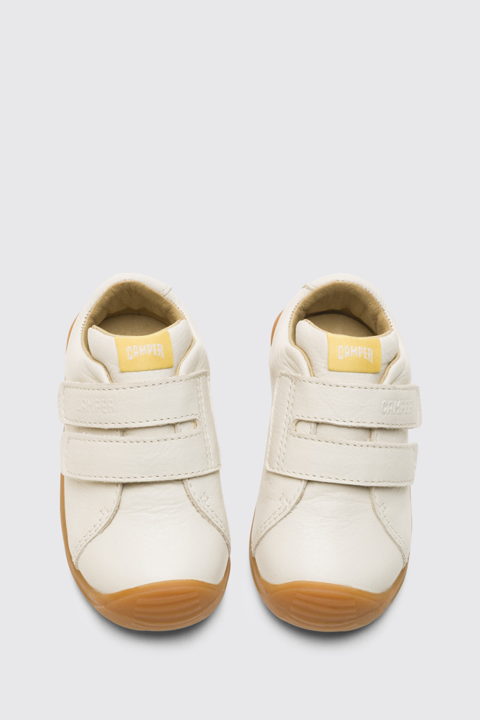 Overhead view of Dadda White sneaker for kids