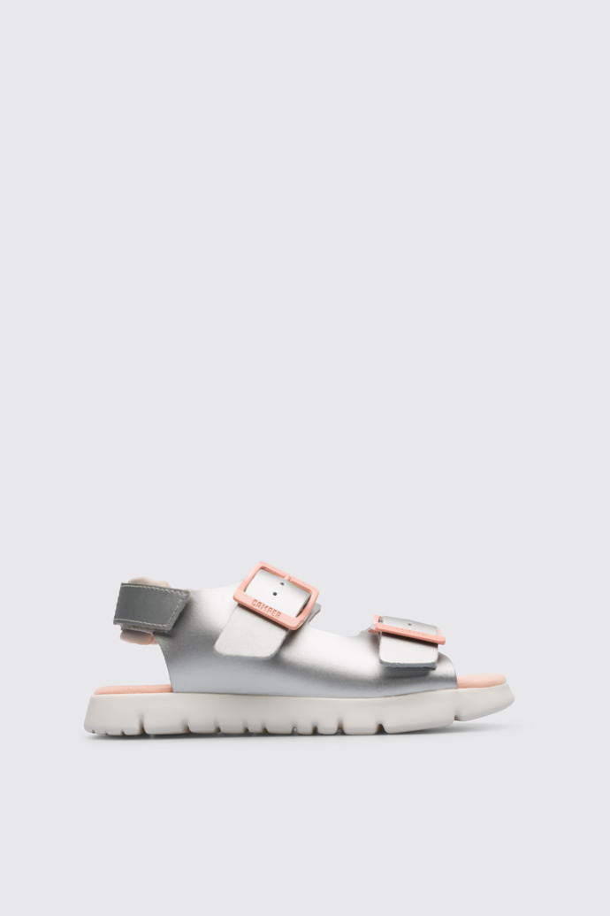 Side view of Oruga Metallic grey sandal for kids