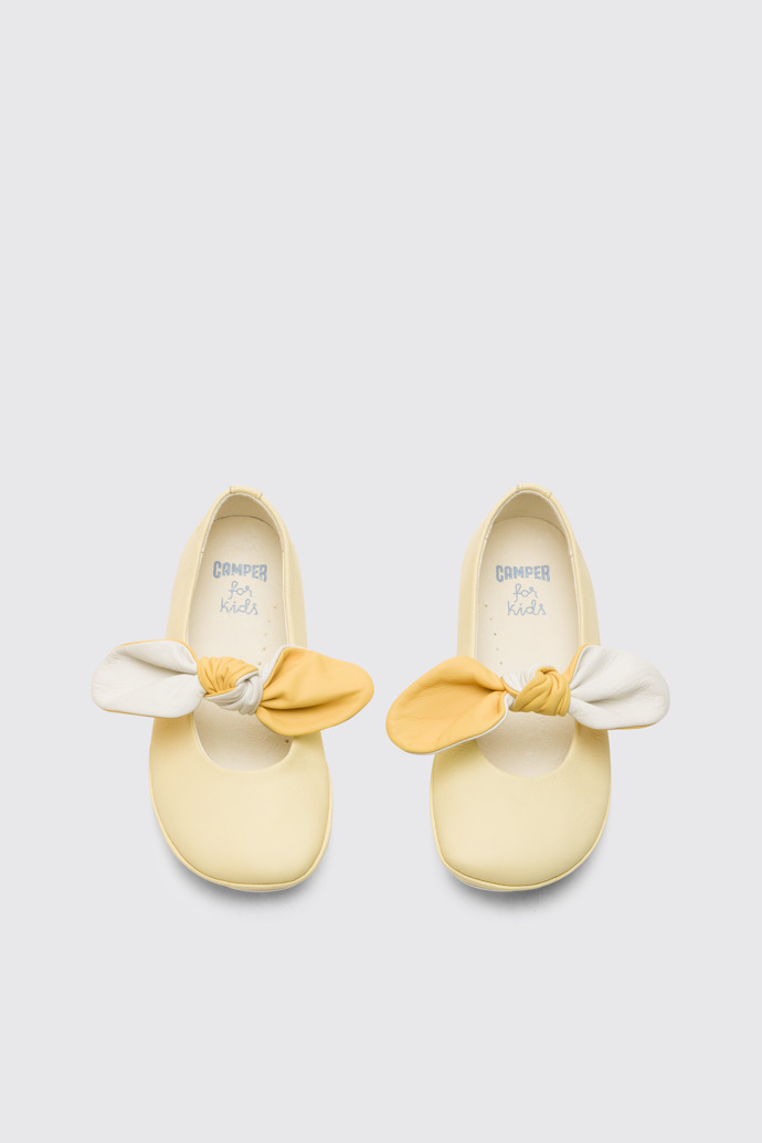 Overhead view of Right Yellow ballerina shoe for girls