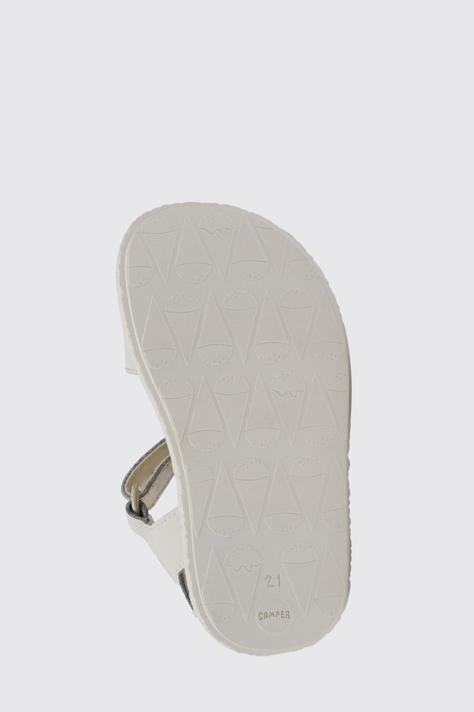 The sole of Twins White leather sandals for girls
