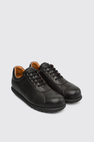 Front view of Pelotas Black shoe for men