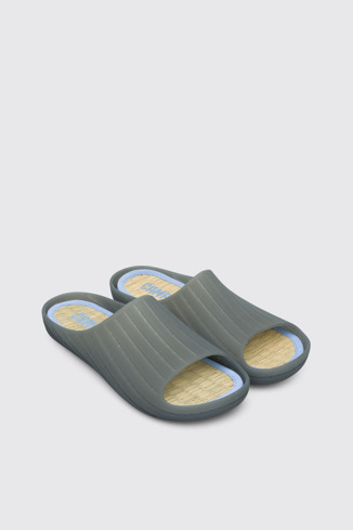Front view of Wabi Monomaterial Wabi sandal