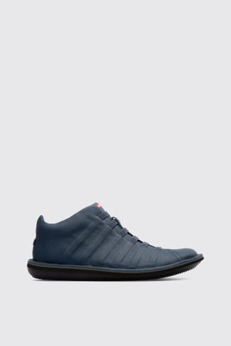 Side view of Beetle Blue lightweight sneaker for men